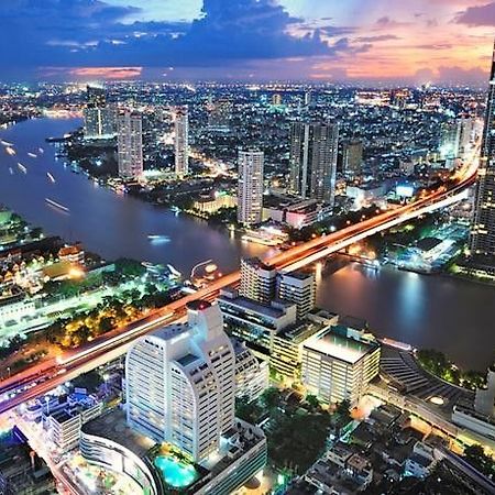 Centre Point Plus Hotel Silom - Newly Renovated Bangkok Exterior photo