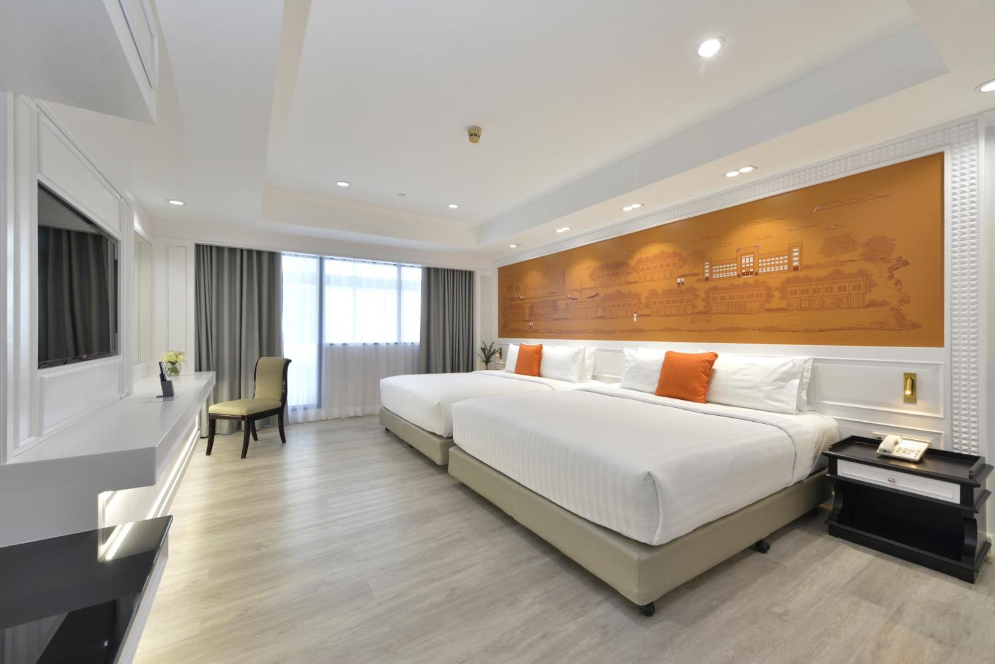 Centre Point Plus Hotel Silom - Newly Renovated Bangkok Room photo