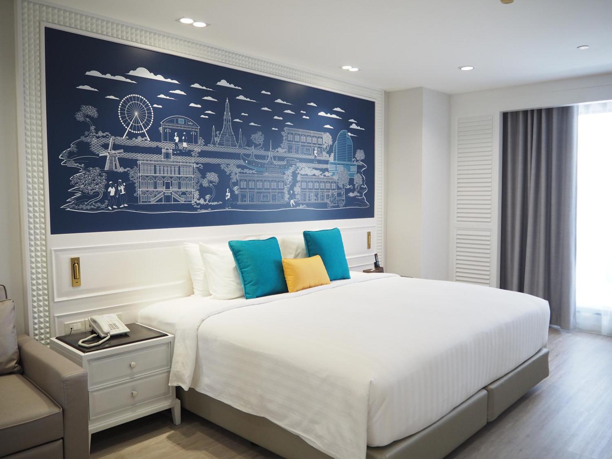 Centre Point Plus Hotel Silom - Newly Renovated Bangkok Room photo